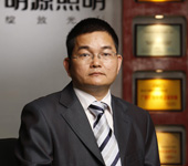 洪燕南