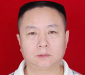 任偉貢